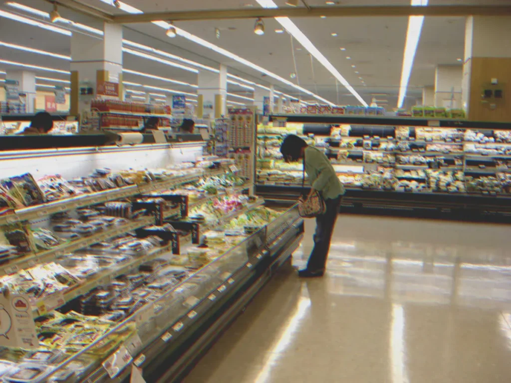 Girl Strolls Through Supermarket with Mom, Spots Her ‘Missing’ Photo on Milk Carton – Story of the Day