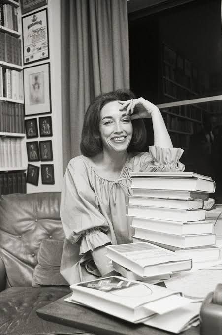 Helen Gurley Brown, longtime Cosmopolitan editor, dies at 90 | South China Morning Post